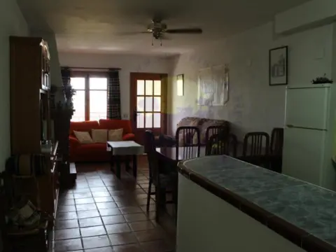 Casa en Lobras