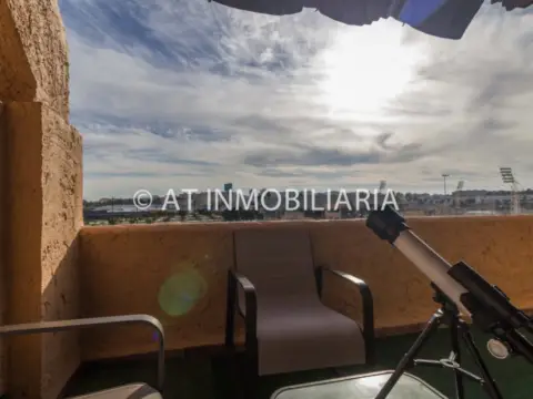 Dúplex en León Herrero-Bahía Sur