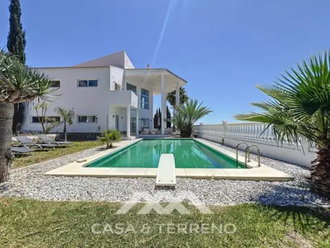 Casa en Algarrobo