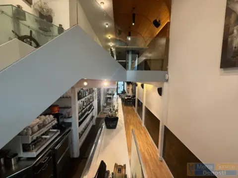 Local comercial en Amara