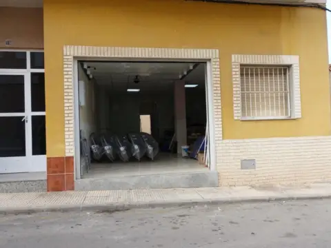Local comercial en calle de Andrés Pedreño, 19