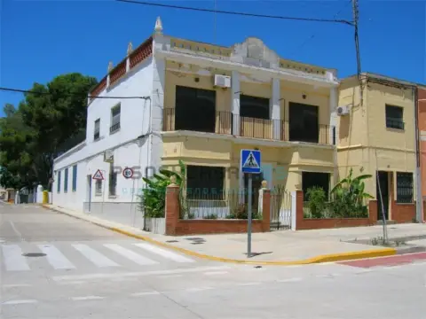 Dúplex en calle Camino Viejo