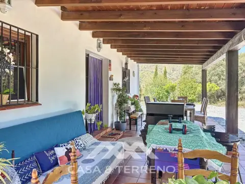 Casa rústica en El Borge