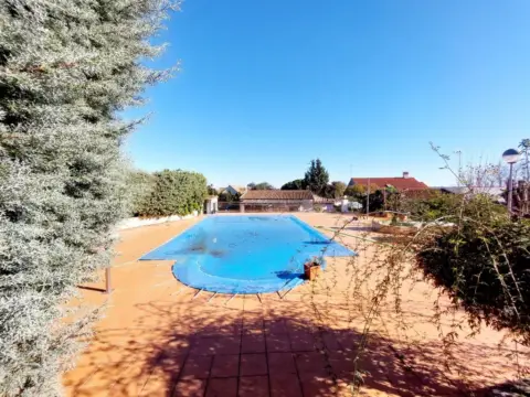 Chalet en Las Vaguadas-Carretera de Valverde