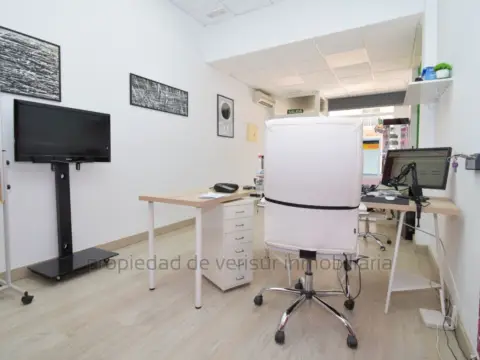 Local comercial en Calarreona-Las Lomas