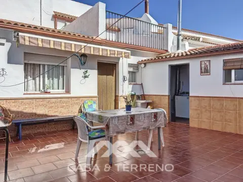 Casa en Zafarraya