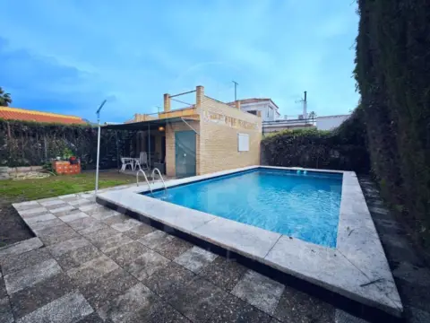 Casa en Gines