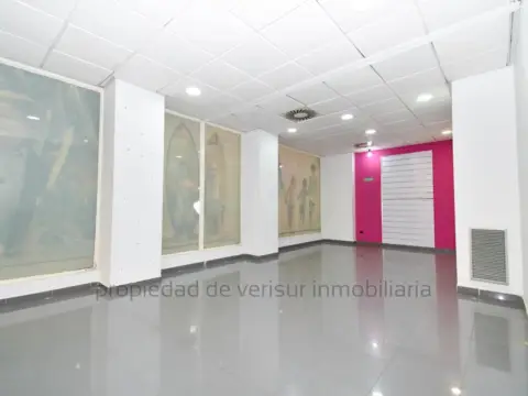 Local comercial en Centro