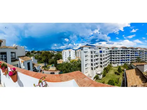 Ático en Avenida de José Banus, 7