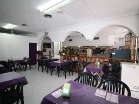 Local comercial en Poble de Ponent