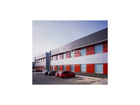 Nave industrial en Sant Esteve Sesrovires