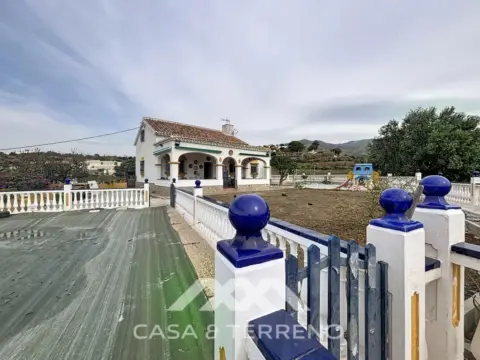 Finca rústica en Núcleo Urbano