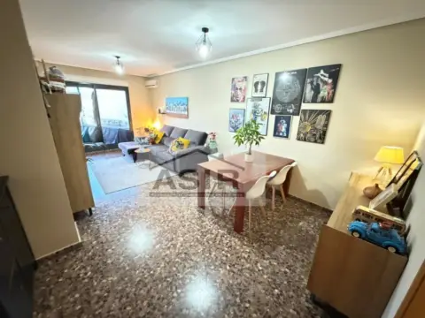 Piso en Parc de l'Alquenència