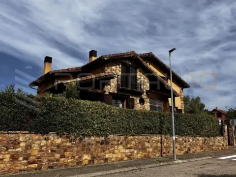 Chalet en Buitrago del Lozoya