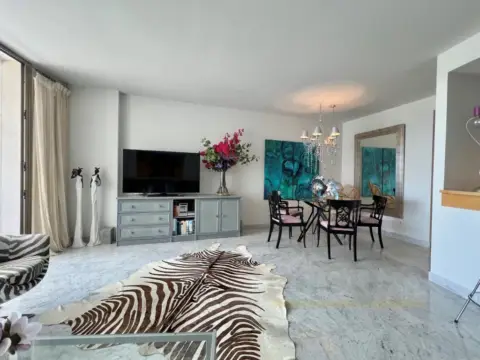 Piso en Marina Botafoch-Platja de Talamanca