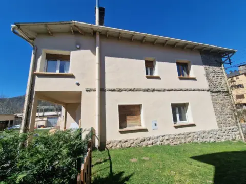 Casa en Castejón de Sos