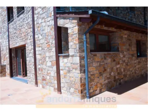 Casa adosada en Canillo