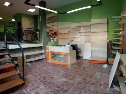 Local comercial en San Roque-Ronda Norte