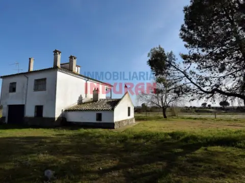 Finca rústica en Calzada de Oropesa