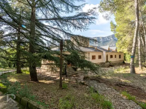 Chalet en Barx