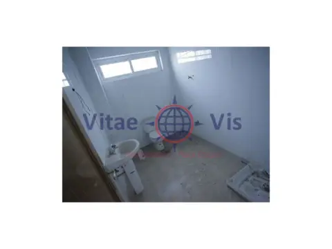 Nave industrial en calle