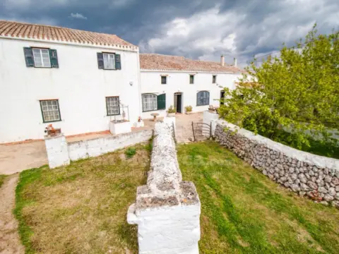 Finca rústica en Sant Climent-Llucmaçanes-Es Canutells-Binidalí