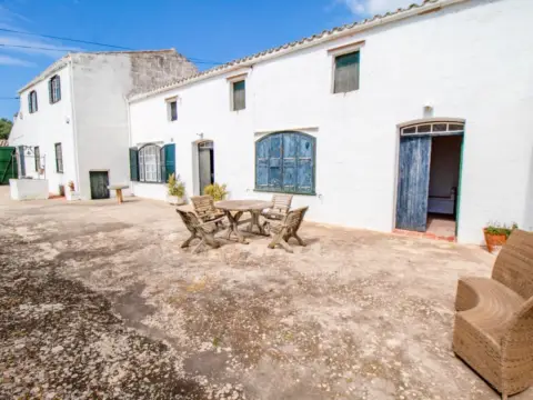 Finca rústica en Sant Climent-Llucmaçanes-Es Canutells-Binidalí