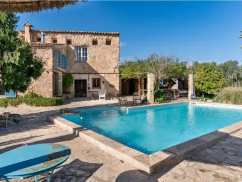 Casa rústica en Llubí