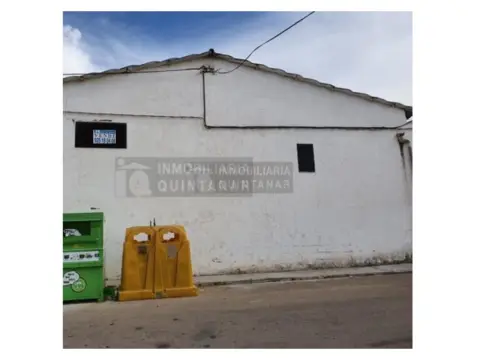 Nave industrial en Avenida del Parque, 6