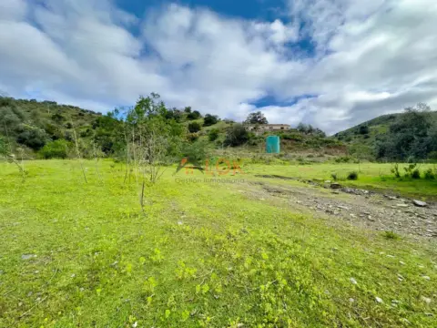 Finca rústica en Benagalbón