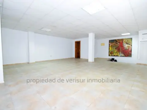 Local comercial en Centro