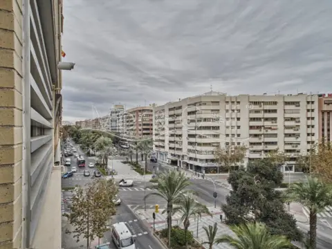Dúplex en Avenida de Óscar Esplá, 3