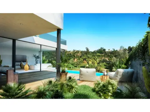 Casa en El Paraíso-Atalaya-Benamara