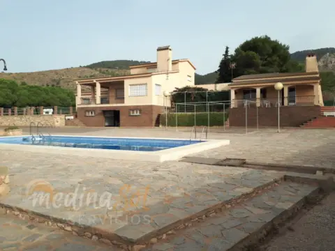 Finca rústica en Los Belones