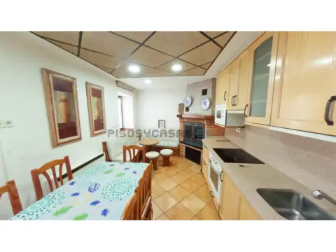 Habitación en calle del Obispo Supervía, 2
