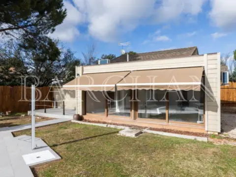 Casa pareada en La Raya del Palancar-Guadamonte