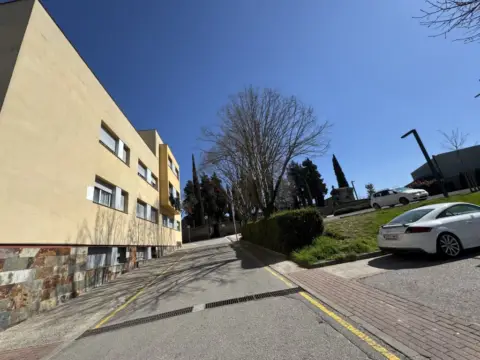 Piso en Roda de Ter