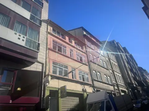 Edificio en San Roque-As Fontiñas