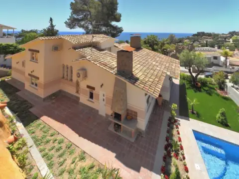 Chalet en calle Cala Sant Francesc