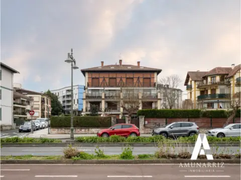 Dúplex en calle Foru, 8