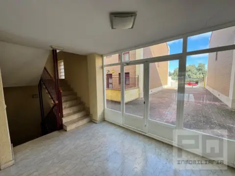 Apartamento en San Antonio-Estación-Las Hervencias