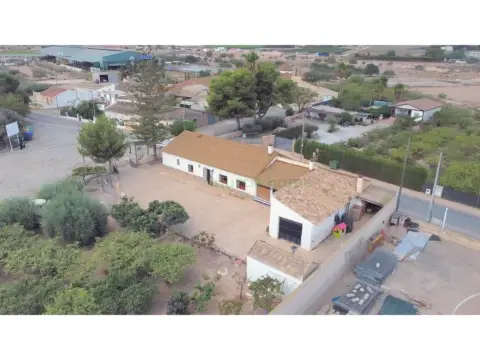 Finca rústica en Santa Ana