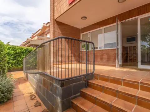 Local comercial en Carrer de Belgrad, 19