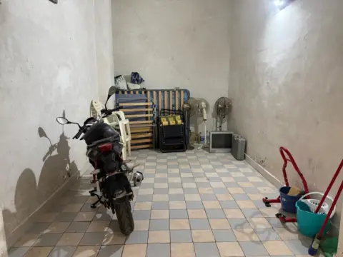Garaje en Los Urrutias