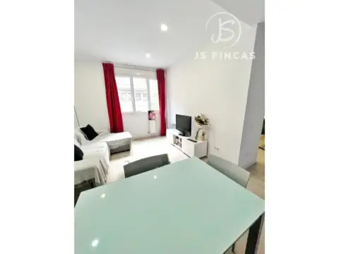 Piso en Avinguda de la Riera de Cassoles, 56