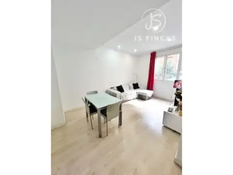 Piso en Avinguda de la Riera de Cassoles, 56