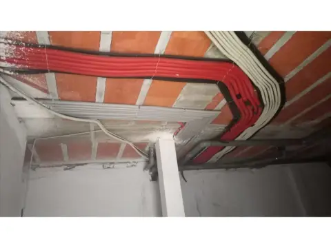 Local comercial en Congost-Can Gili