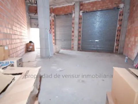 Local comercial en Calarreona-Las Lomas