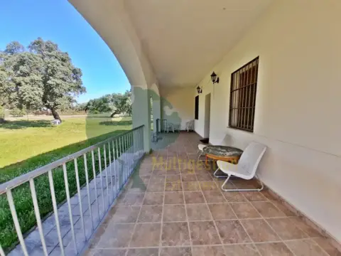 Chalet en Casar de Cáceres