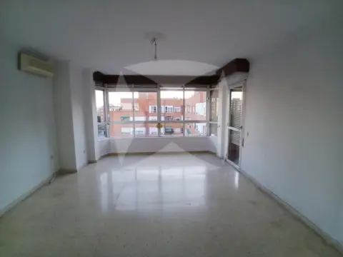 Piso en Valdepasillas